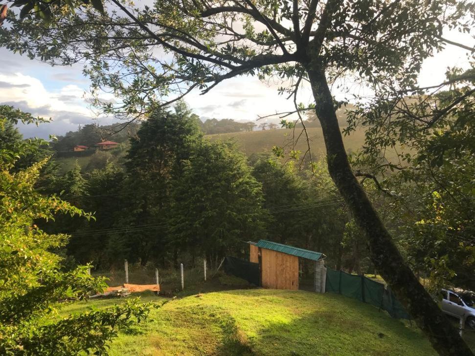 Cabana Treehouse Mountain View San Isidro  Bagian luar foto